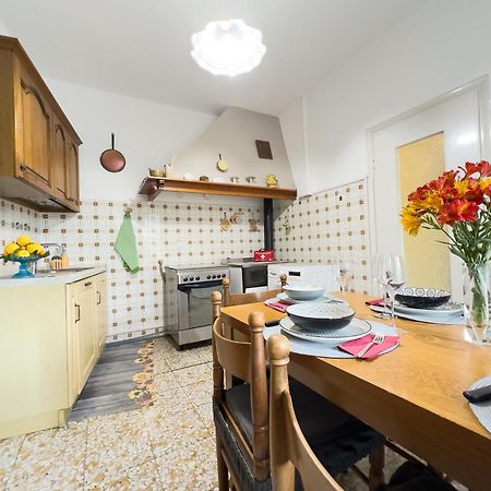 Apartament Sanremo Mare E Relax - Affittasi "Casa Illiade" Con Parcheggio Libero, Terrazza E Wi-Fi Zewnętrze zdjęcie