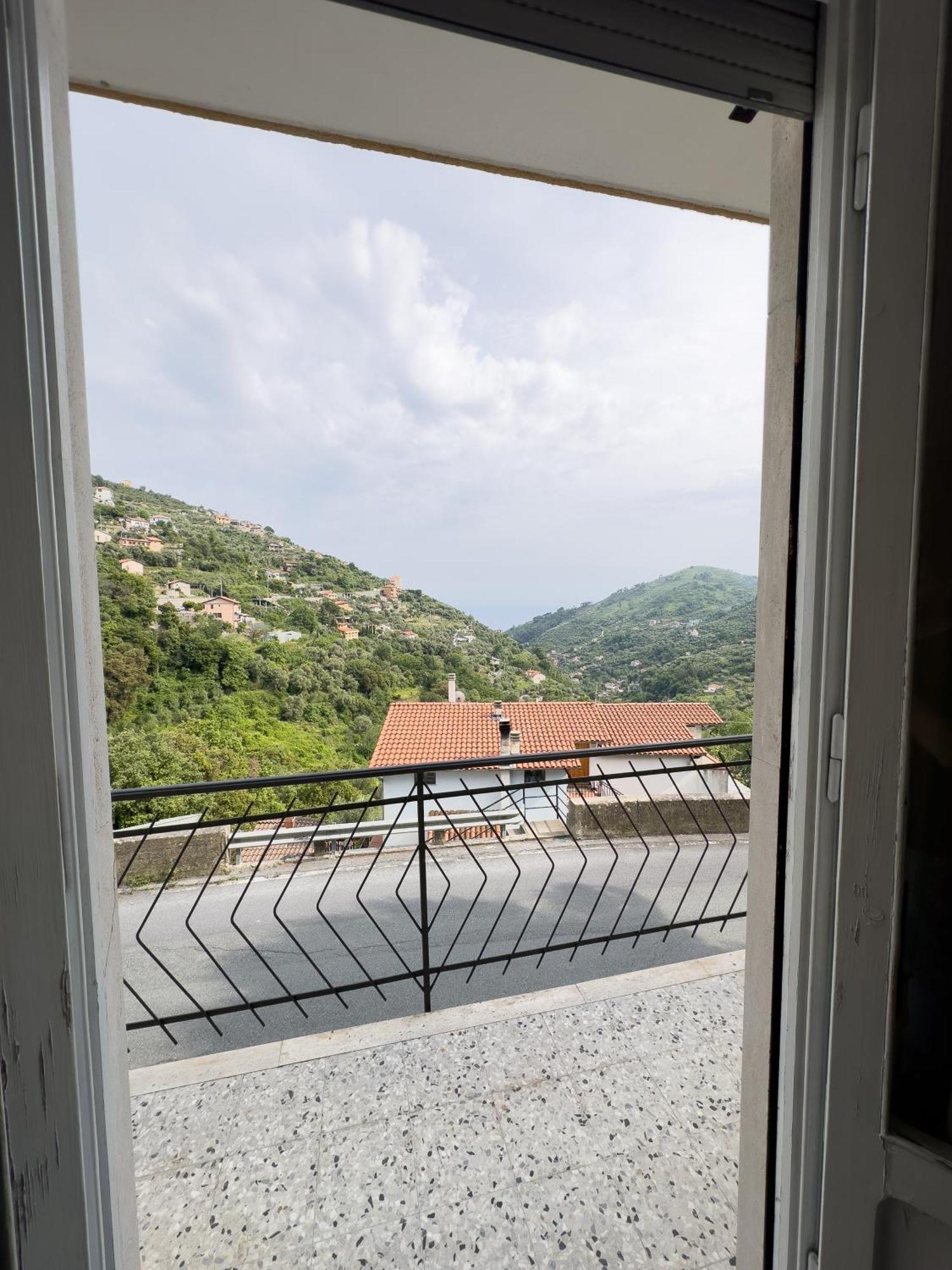 Apartament Sanremo Mare E Relax - Affittasi "Casa Illiade" Con Parcheggio Libero, Terrazza E Wi-Fi Zewnętrze zdjęcie
