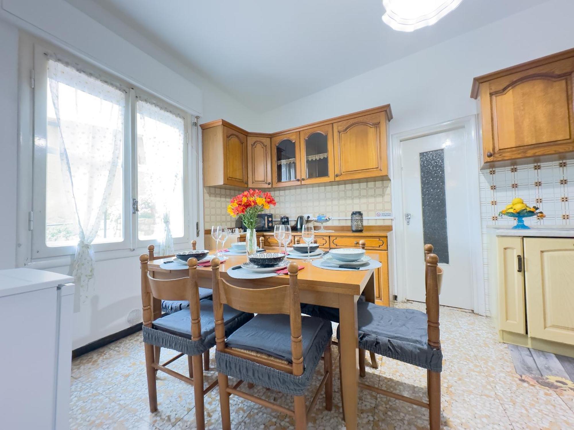 Apartament Sanremo Mare E Relax - Affittasi "Casa Illiade" Con Parcheggio Libero, Terrazza E Wi-Fi Zewnętrze zdjęcie